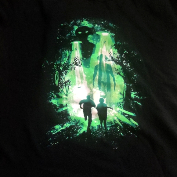 The X Files Vintage Original Black & Green Graphic Large LootCrate Shirt #614 - Picture 1 of 5